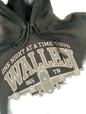 Morgan Wallen One Night At A Time World Tour Green Airplane Hoodie Size Medium